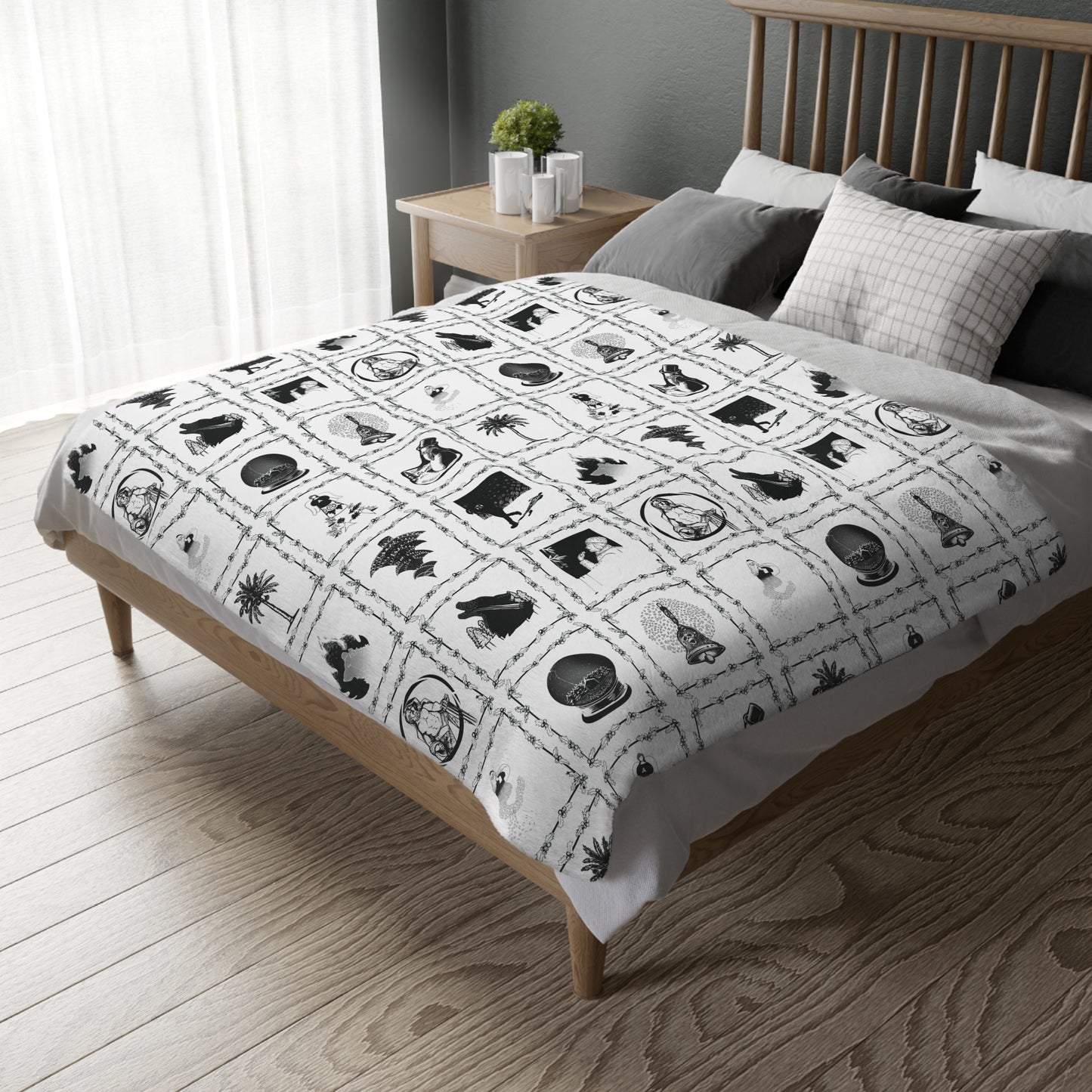 The Illustrations! Das Gift | Velveteen Microfiber Blanket (Two-sided print)