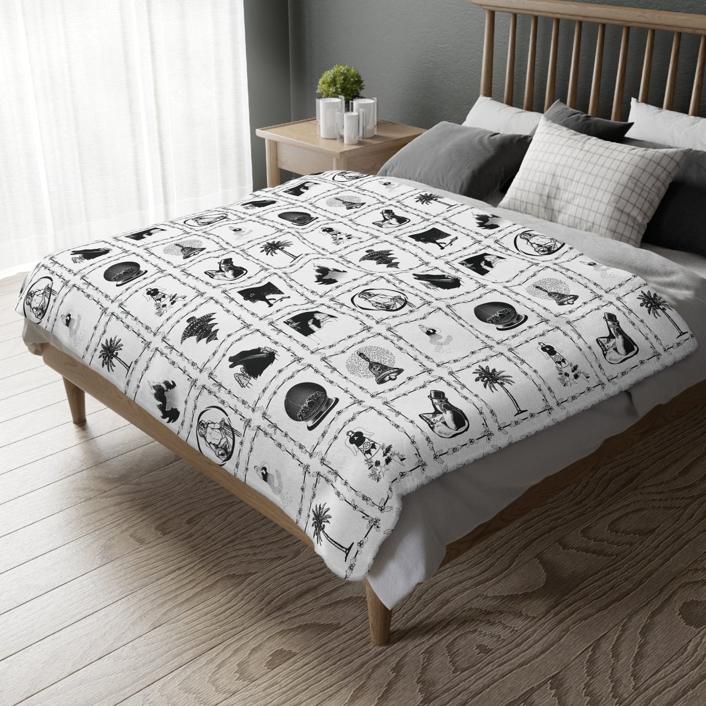 The Illustrations! Das Gift | Velveteen Microfiber Blanket (Two-sided print)